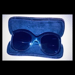 Chanel Sunglasses in Black